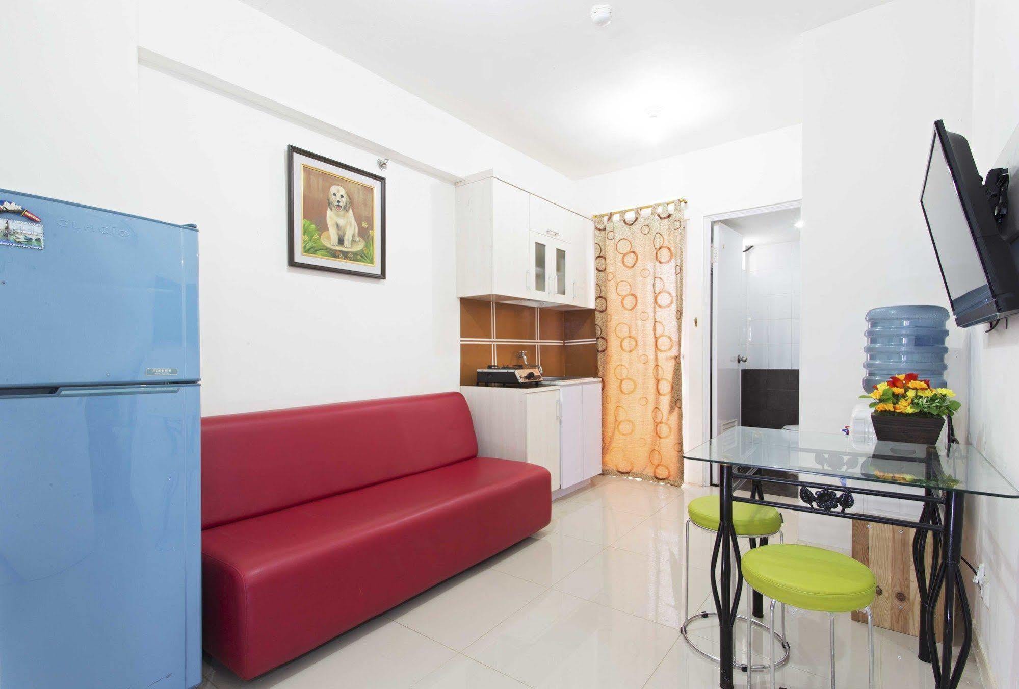 Reddoorz Apartment @ Green Pramuka Jakarta Eksteriør bilde